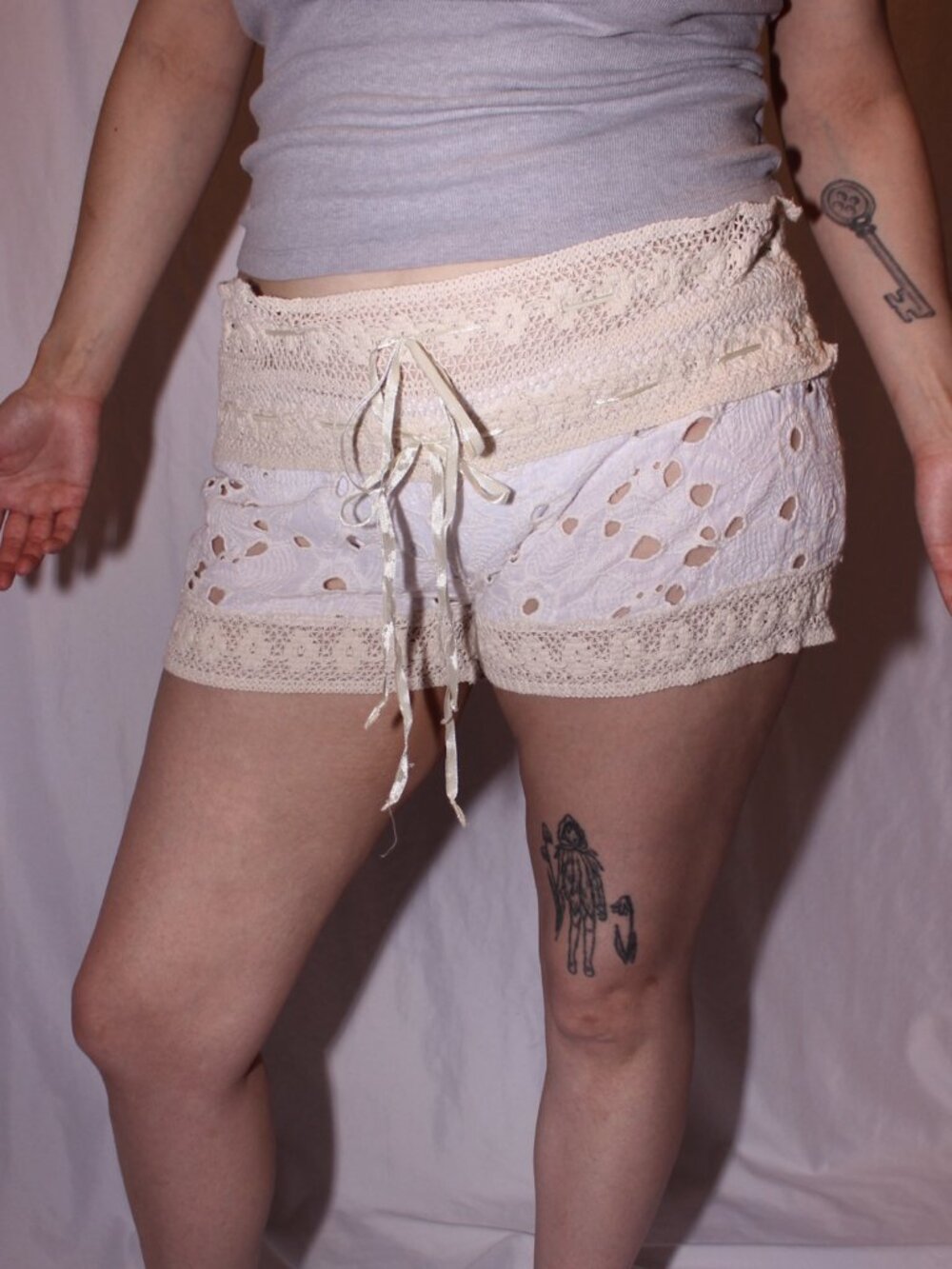 Antica Sartoria crochet beach shorts